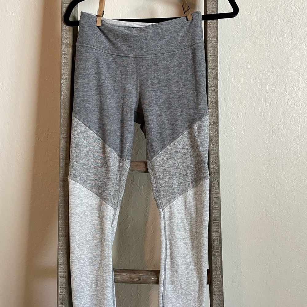 Outdoor voices leggings size small